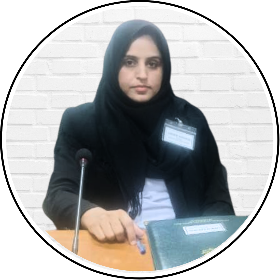 Portrait of Advocate High Court Laraib Kanwal